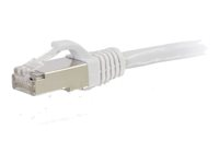 C2G Cat6a Booted Shielded (STP) Network Patch Cable - Kytkentäkaapeli - RJ-45 (uros) to RJ-45 (uros) - 30 cm - STP - CAT 6a - valettu, piikitön, säikeinen - valkoinen 89933