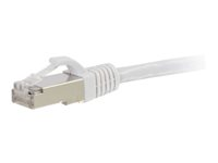 C2G Cat6a Booted Shielded (STP) Network Patch Cable - Kytkentäkaapeli - RJ-45 (uros) to RJ-45 (uros) - 5 m - STP - CAT 6a - valettu, piikitön, säikeinen - valkoinen 89939